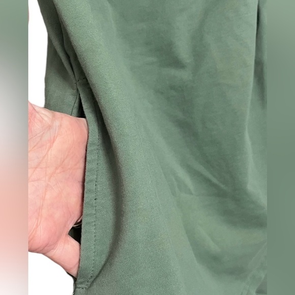 Latched Mama Green Hoodie Top - Picture 6 of 9